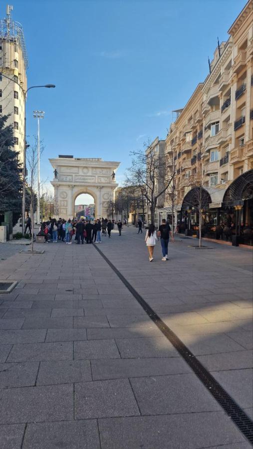 Skopje Plaza Apartment Luaran gambar