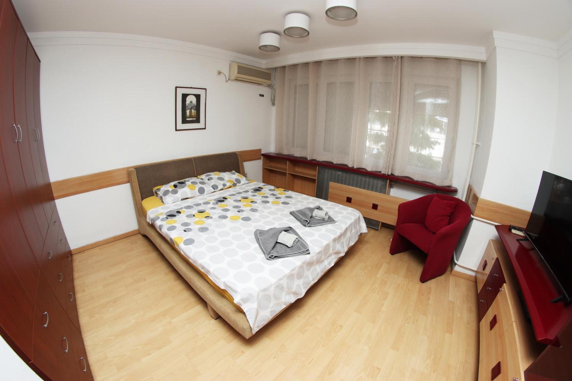 Skopje Plaza Apartment Luaran gambar