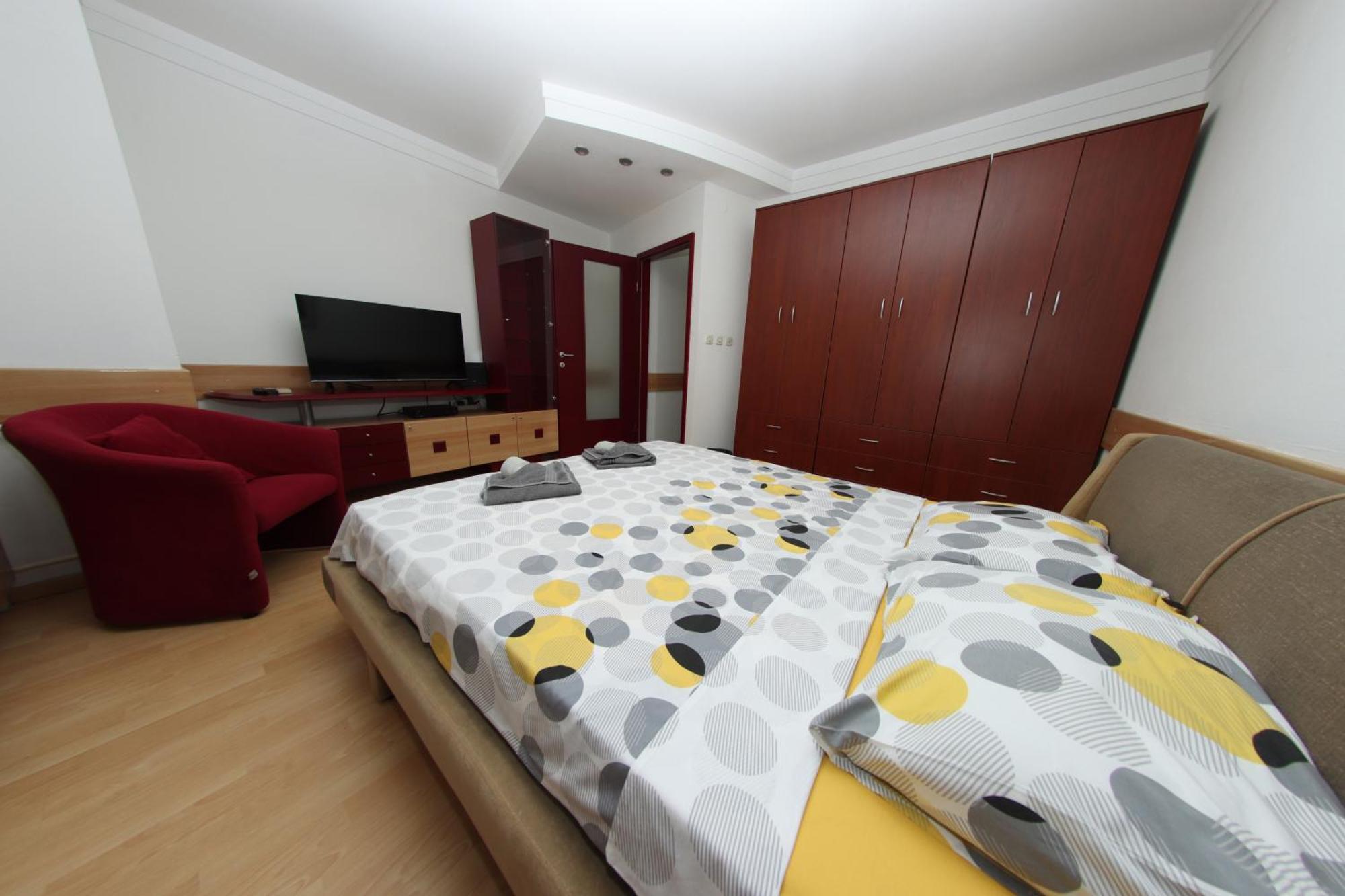 Skopje Plaza Apartment Luaran gambar